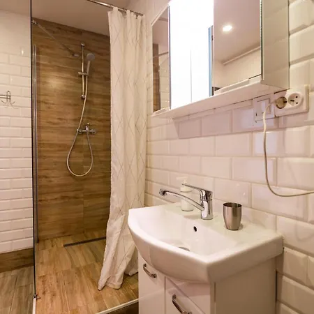 Invest Sowa A I B Apartment *